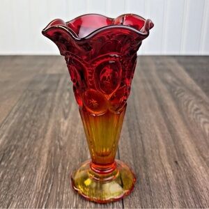 Vintage MCM LE Smith Moon and Stars Amberina Bud Vase - 6.25"